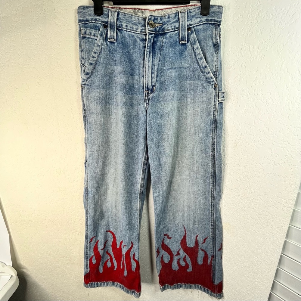 Red Flame Painted Levi’s Regular Size 14 27x27 Flare Light Blue Jean